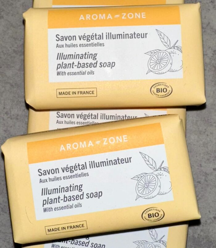 Aroma-Zone Savon Végétal Illuminateur 100g2 Aroma-Zone Savon Végétal Illuminateur 100g2